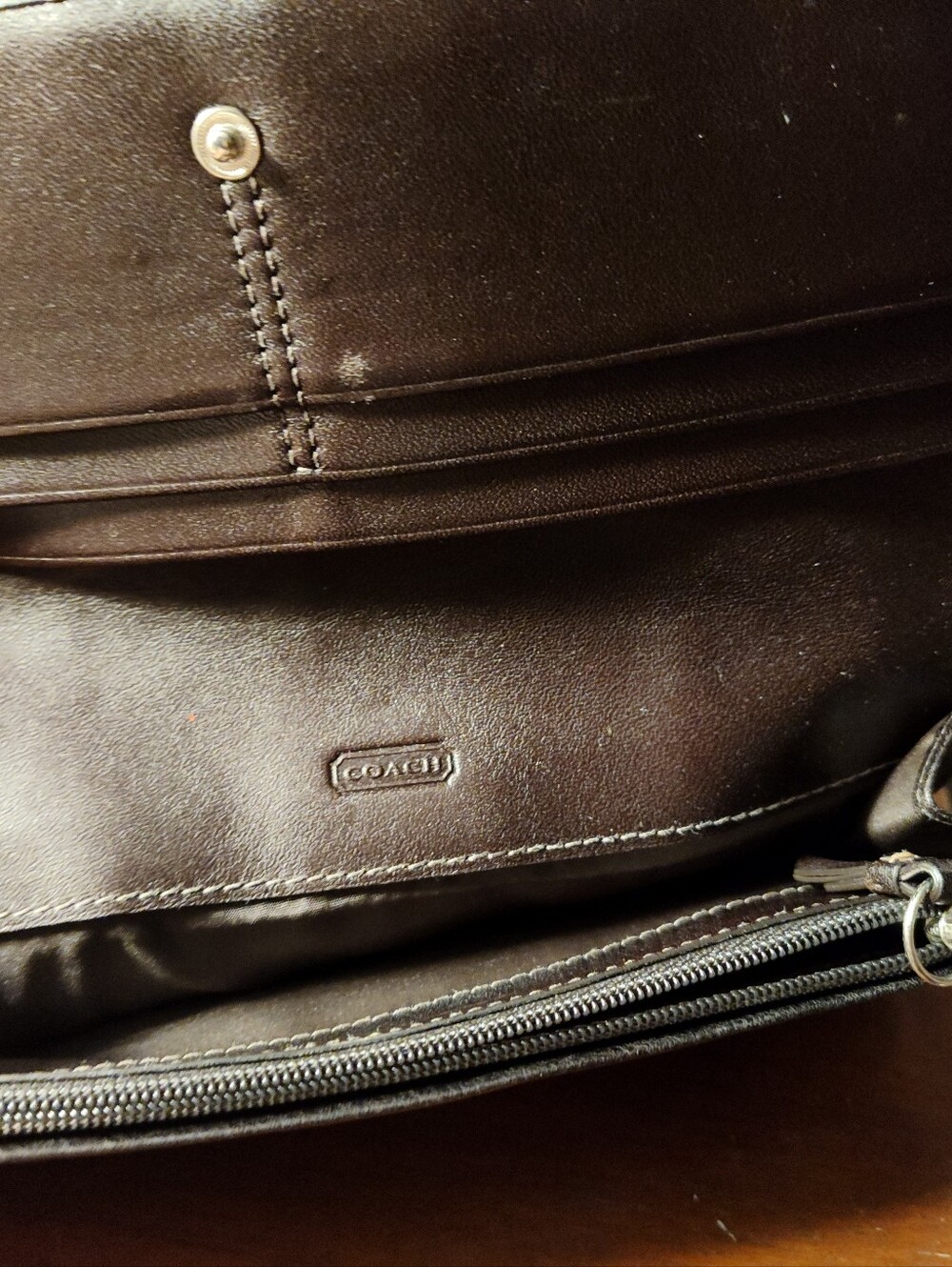 Coach Black Leather Shoulder Bag with Snake-Print Trim And Wallet - Picture 10 of 15